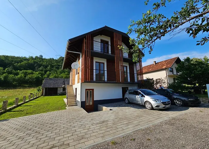 112 موكرا غورا